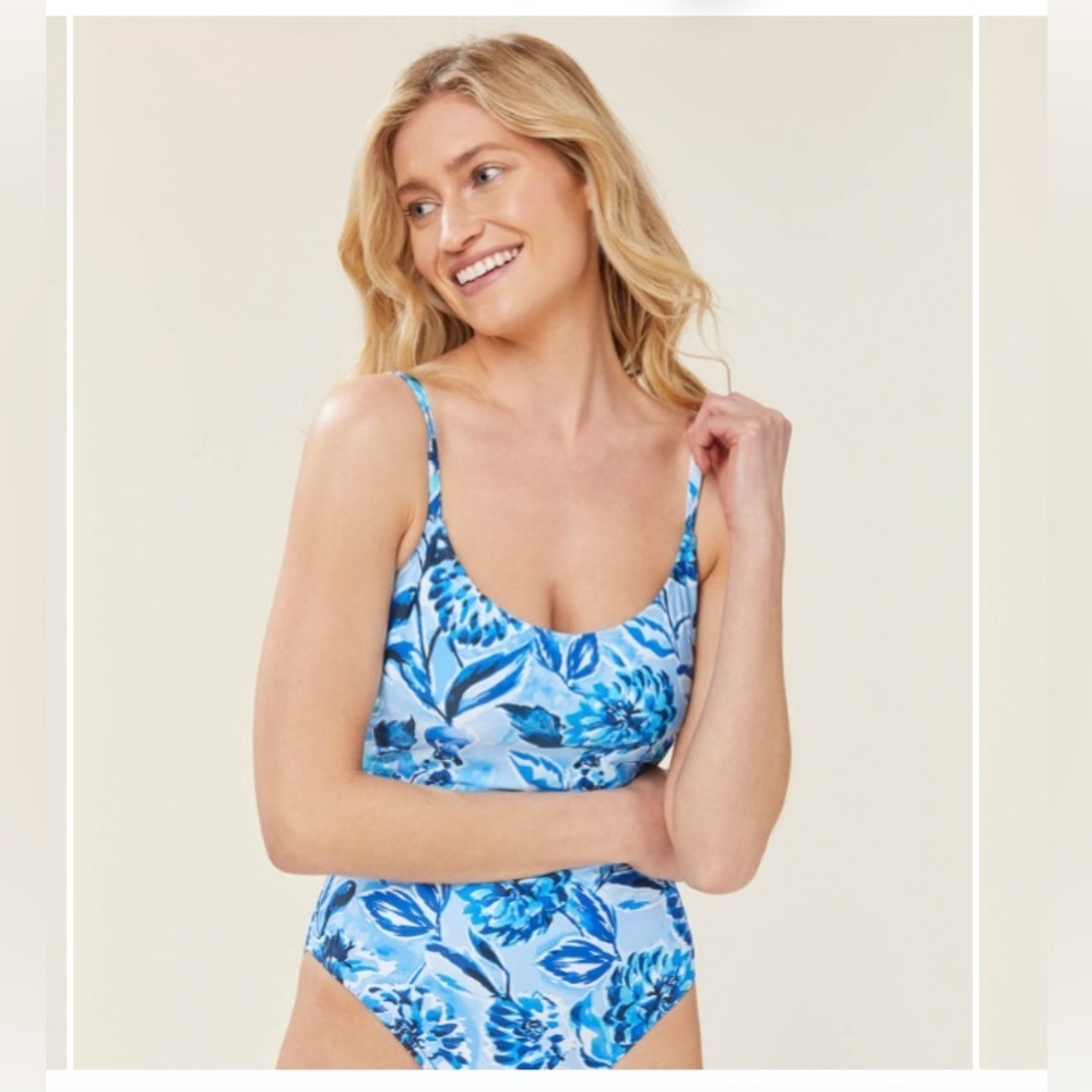 Andie The Amalfi - Blue Floral one piece swimsuit size Large NEW with tag